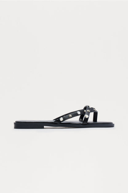Tony Studded Flip Flops - Black