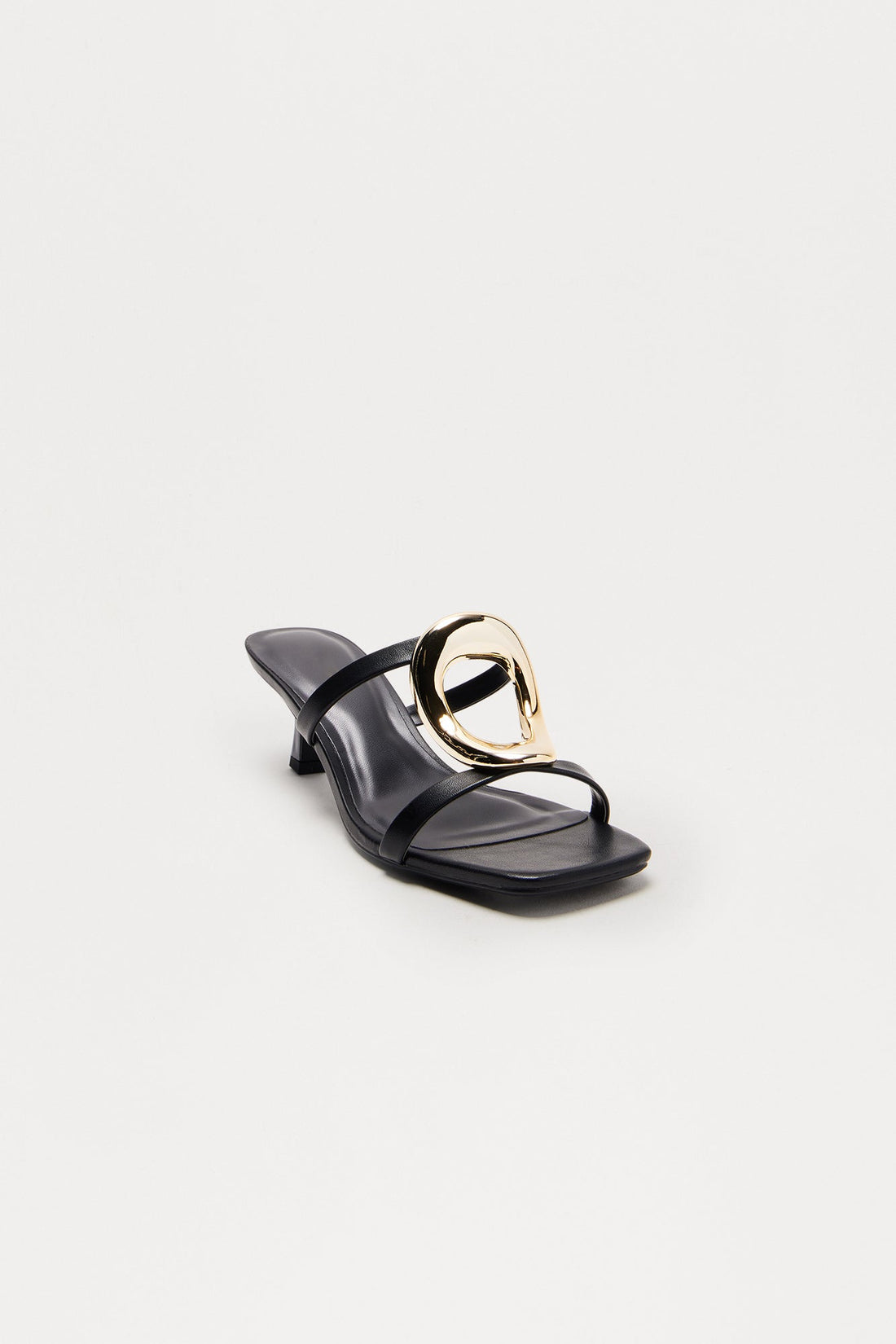 Maris Hardware Kitten Heels - Black