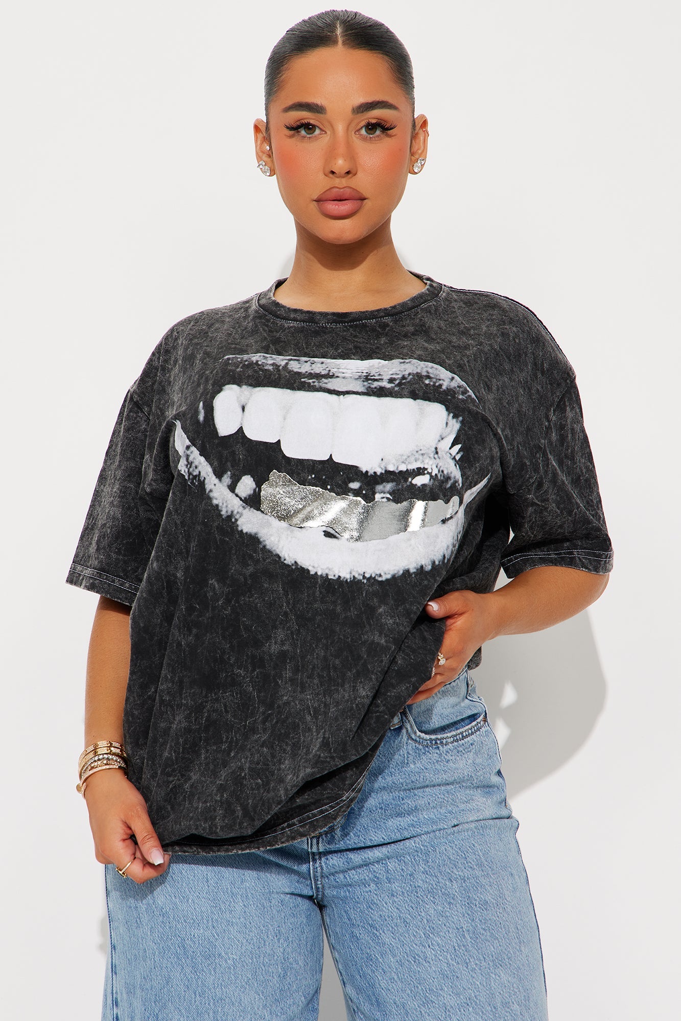 Stop &amp; Stare Grillz Washed Oversized Tee - Black