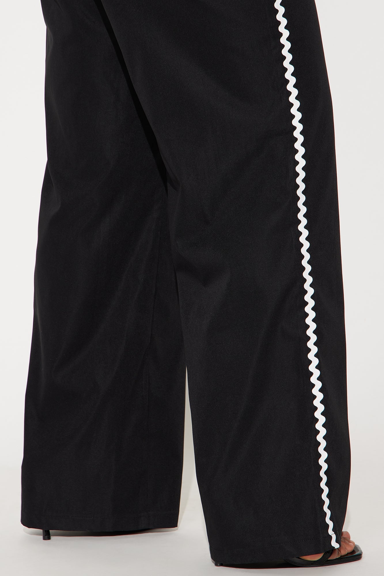 Nemmia Wide Leg Trouser - Black