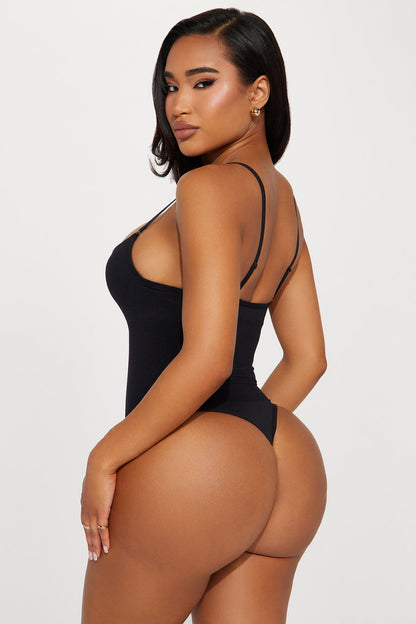 Hourglass Figure Compression Shapewear Bodysuit - Black