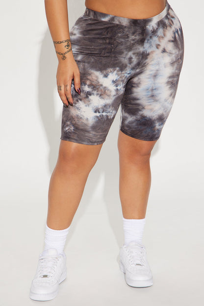 Nikki Marbled Tie Dye Short - Grey/combo