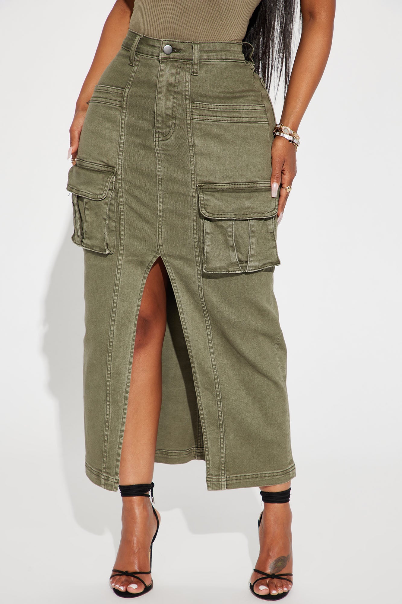Get In Line Cargo Maxi Skirt - Olive
