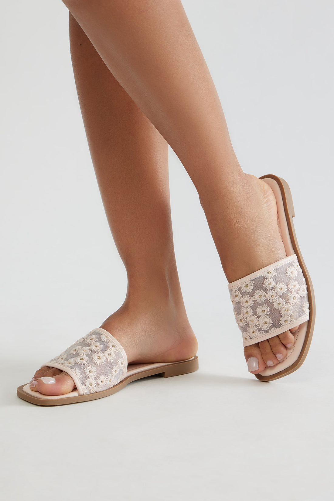 Zita Floral Slip On Sandals - Nude
