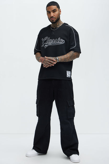 Classic New York Short Sleeve Henley - Black