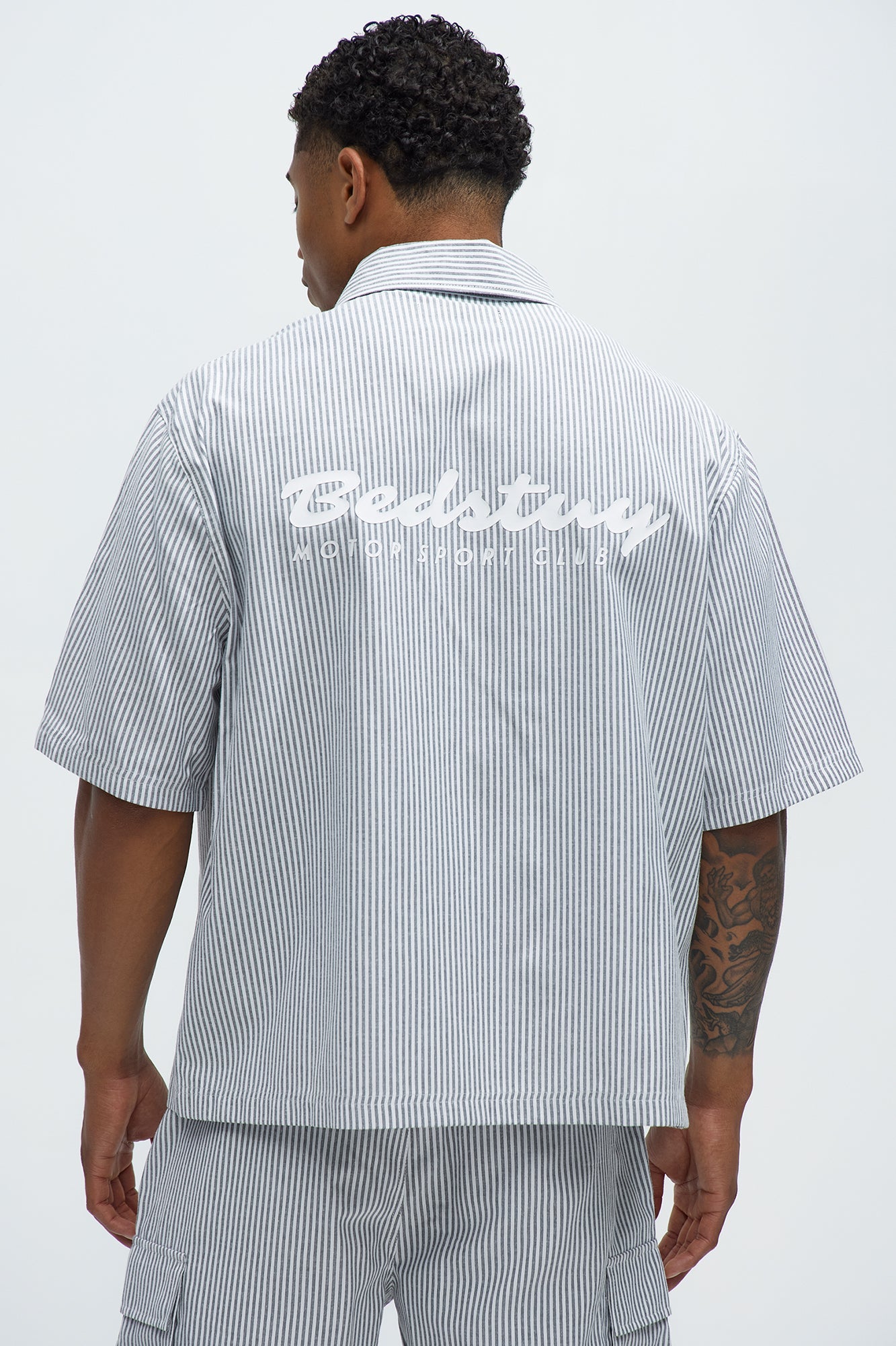 Cropped Bedstuy Patch Button Up Shirt - Black/White