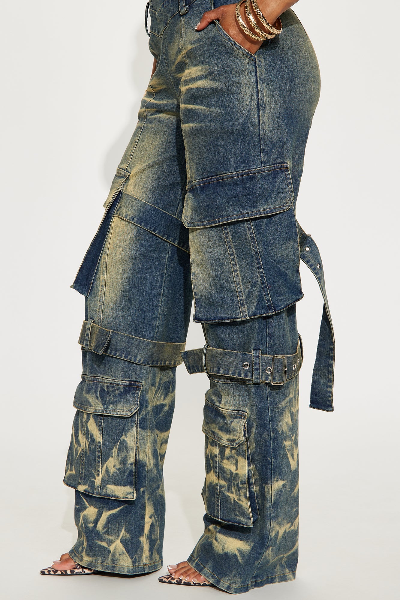 Vida Washed Denim Cargo Jumpsuit - Medium Wash