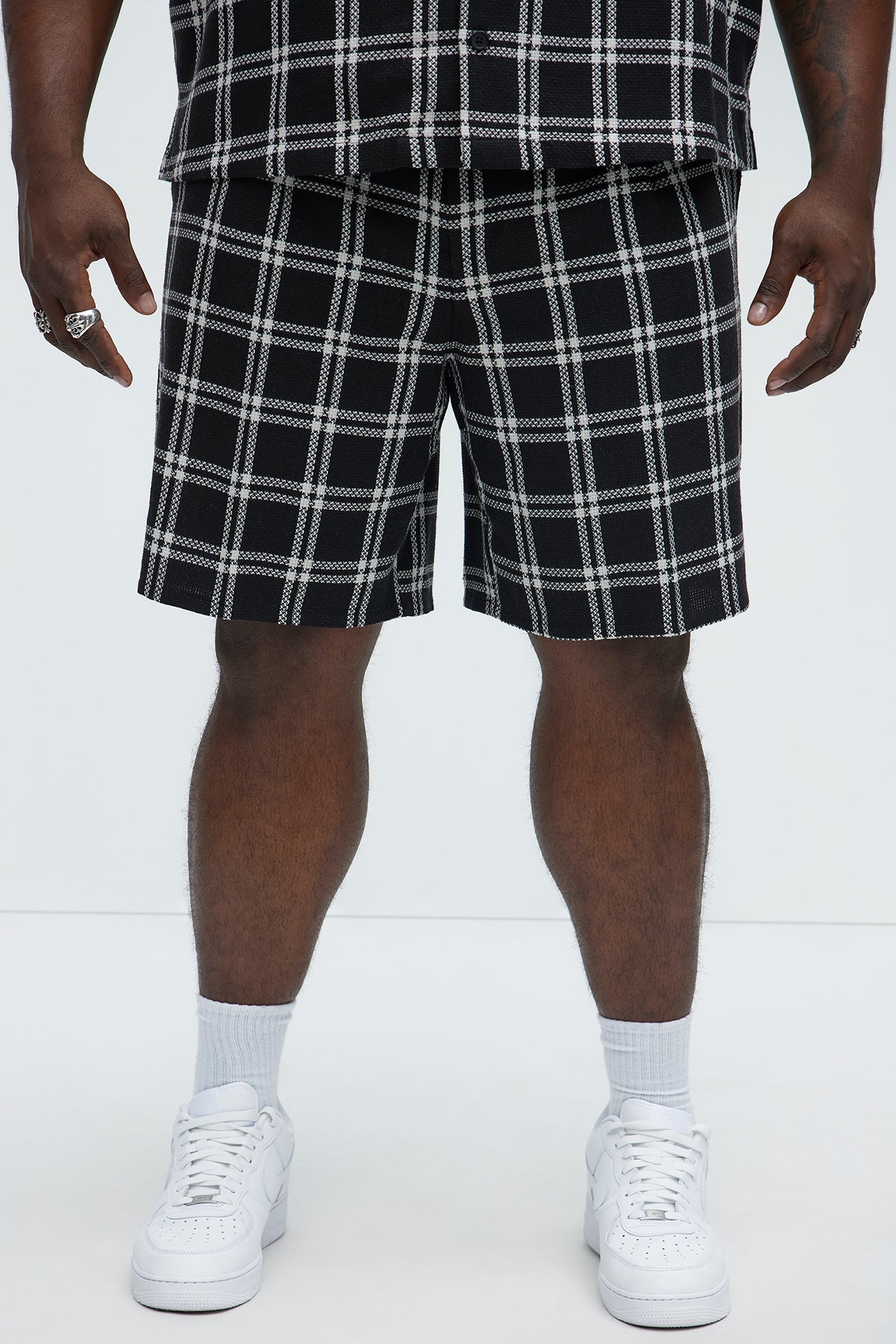 Porter Plaid Relaxed Shorts - Black/combo
