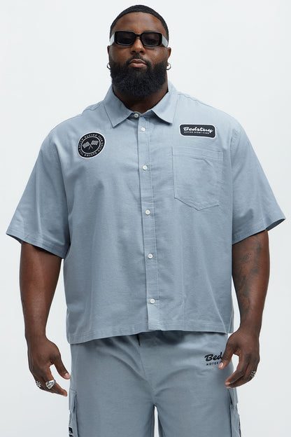 Cropped Bedstuy Patch Button Up Shirt - Light Blue