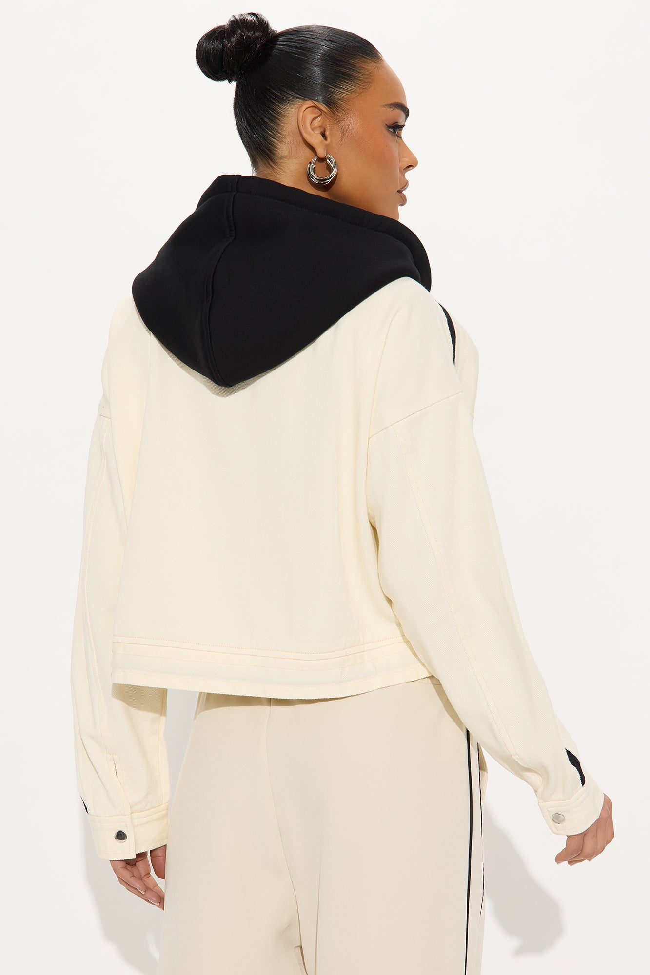 Catch Up Hooded Twill Jacket - Cream