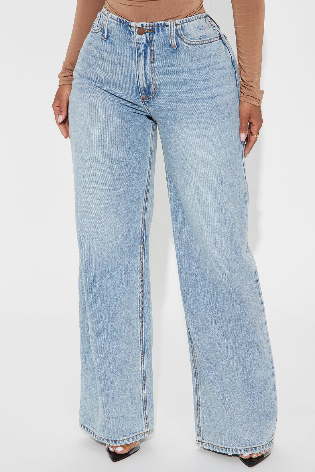 Emery Cut Off Waistband Straight Leg Jeans - Light Wash