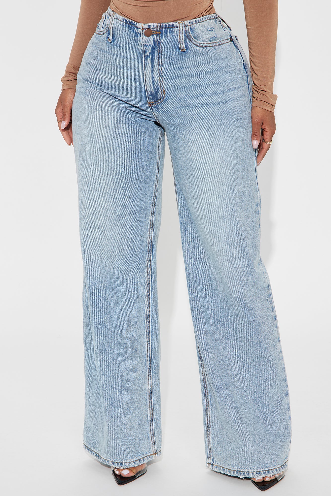 Emery Cut Off Waistband Straight Leg Jeans - Light Wash