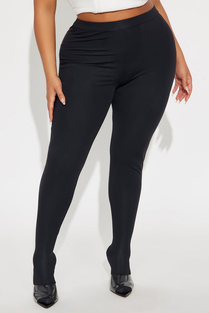 Kalani High Rise Footed Legging - Black