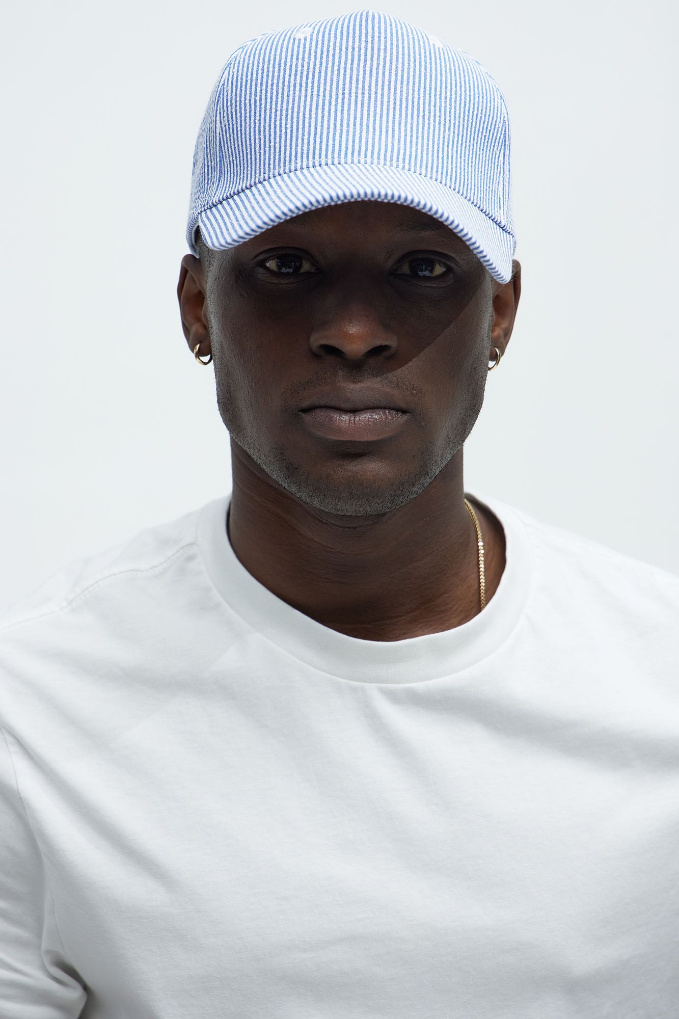 Pinstriped Snapback Hat - White/Blue