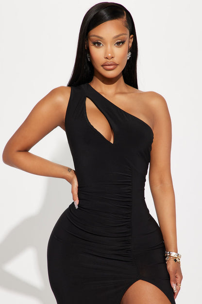 Lotus Garden Maxi Dress - Black