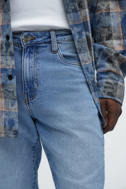 Cornell Distressed Slim Jeans - Light Wash