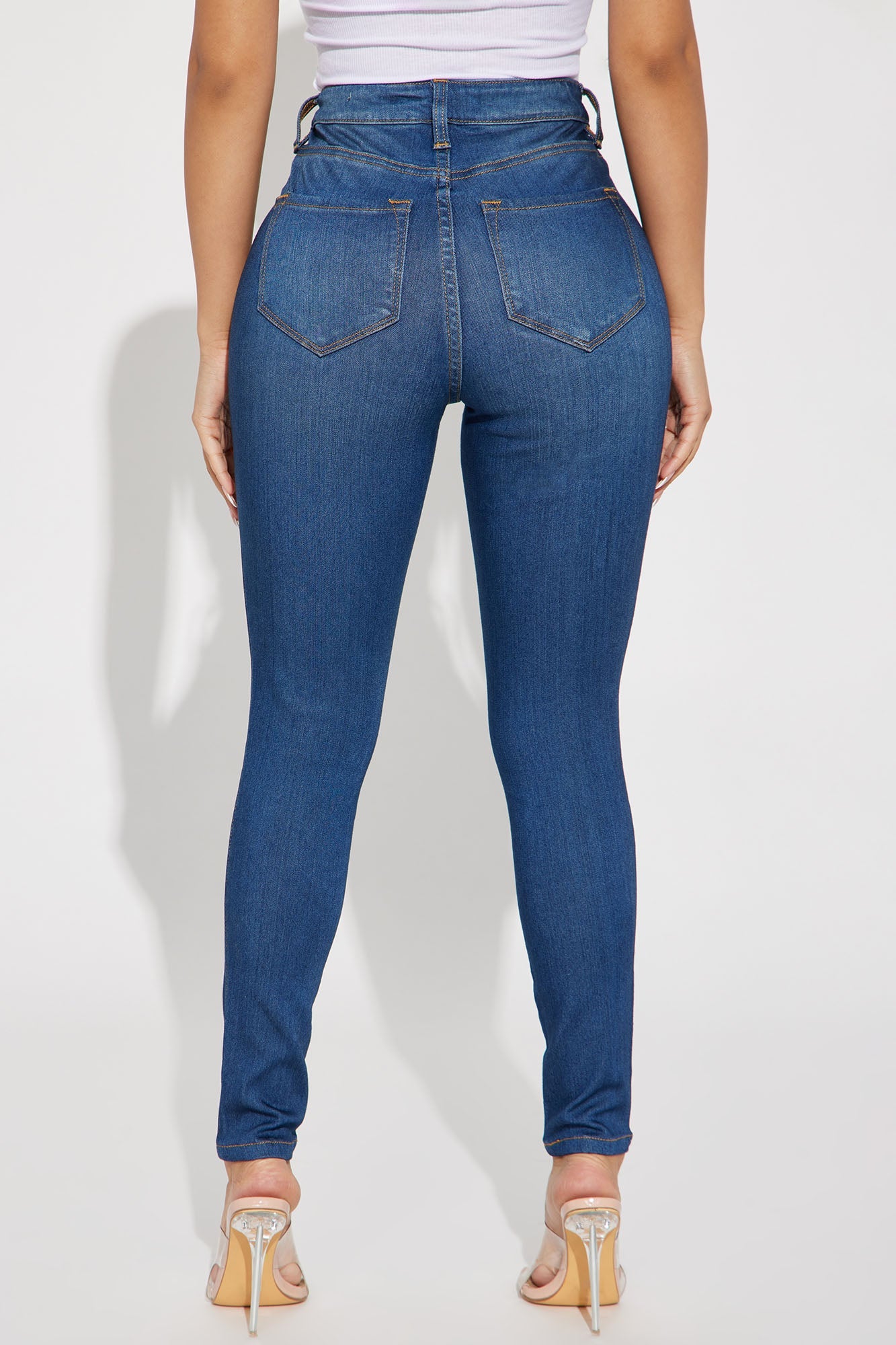 Petite Canopy Jeans - Medium Wash