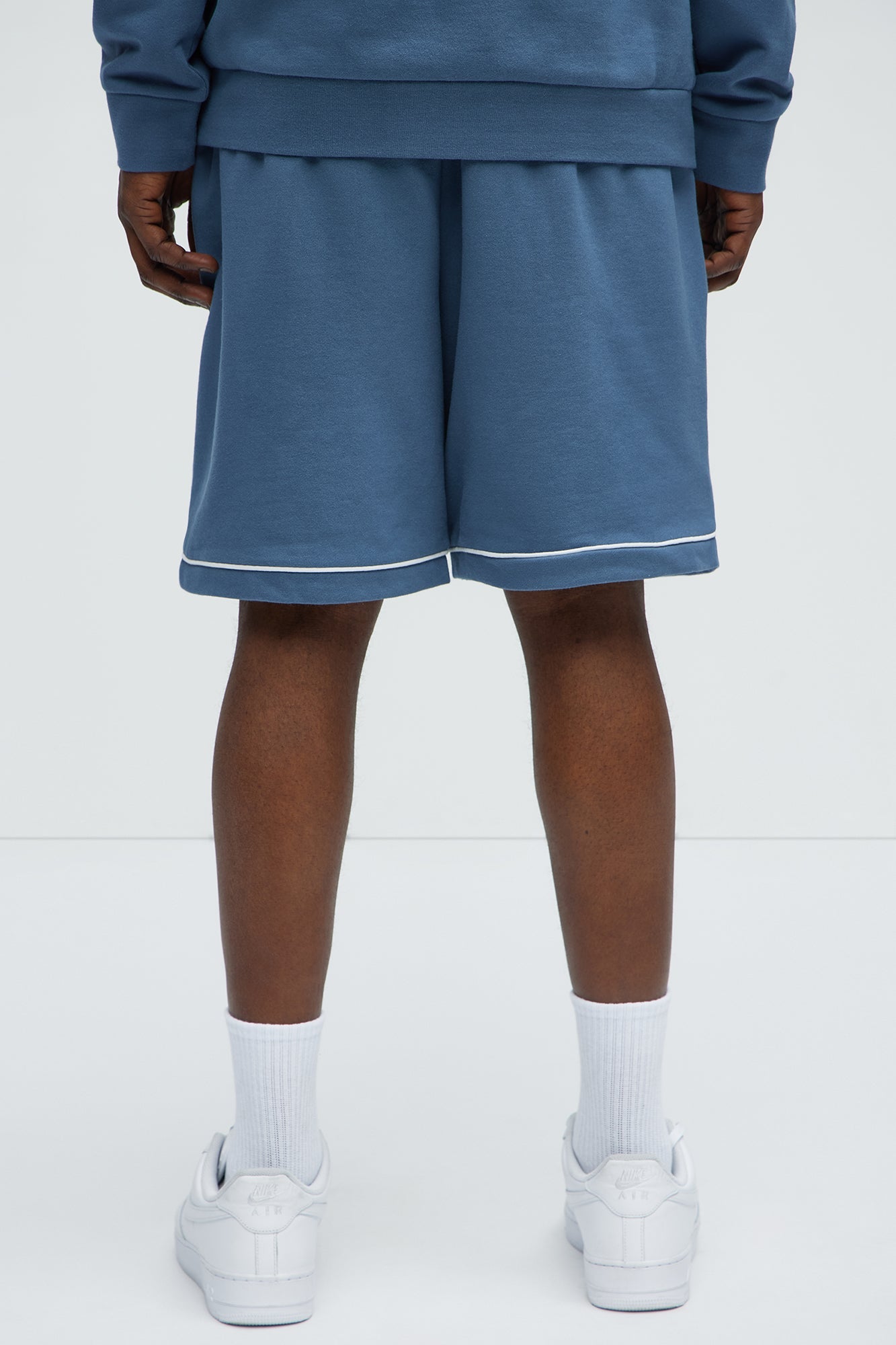 Embrace The New Sweatshorts - Blue