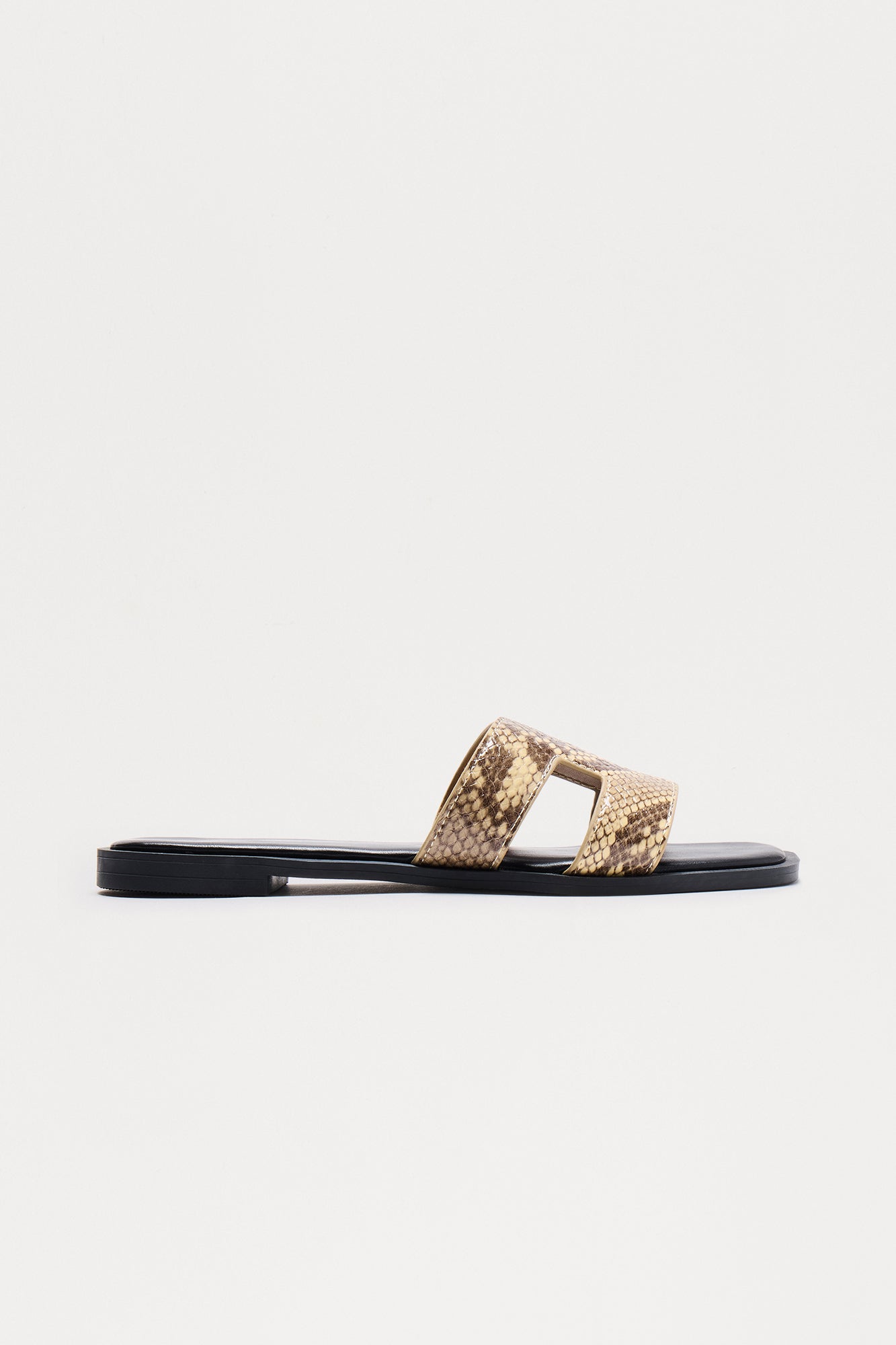 Noe Slip On Sandals - Beige/Brown