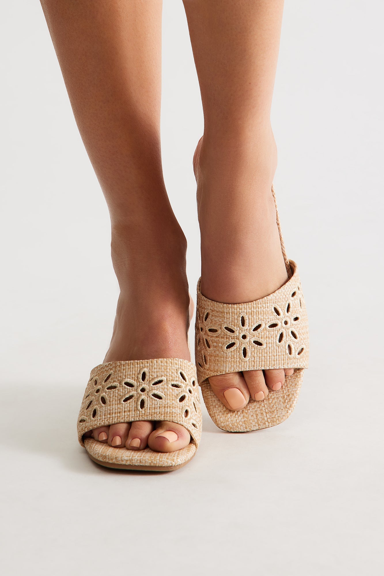 Ray Eyelet Mules - Beige