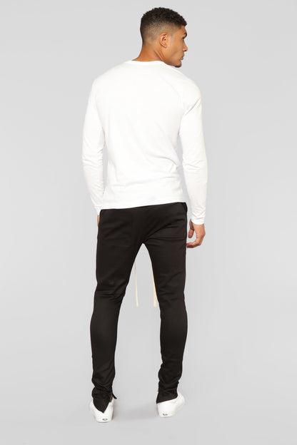 Essential Long Sleeve Crew Tee - White