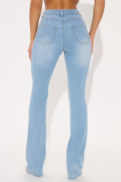 Tall Mesa Booty Lifting Stretch Bootcut Jeans - Light Wash