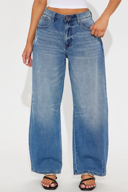 Harper Barrel Leg Jeans - Medium Wash