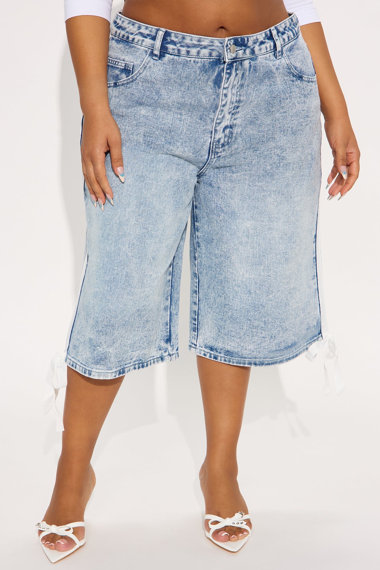 Kimi Non Stretch Stripe Denim Jorts - Medium Wash
