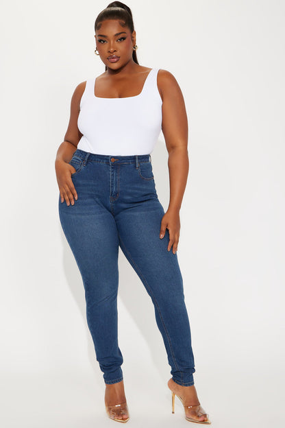 Tall Vibe Check Curvy Stretch Skinny Jeans - Dark Wash