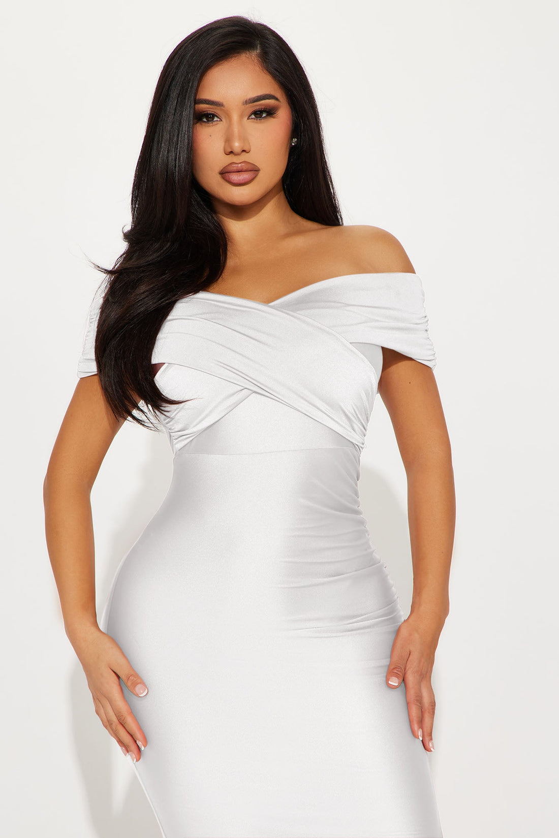 Ignore The Romance Maxi Dress - White