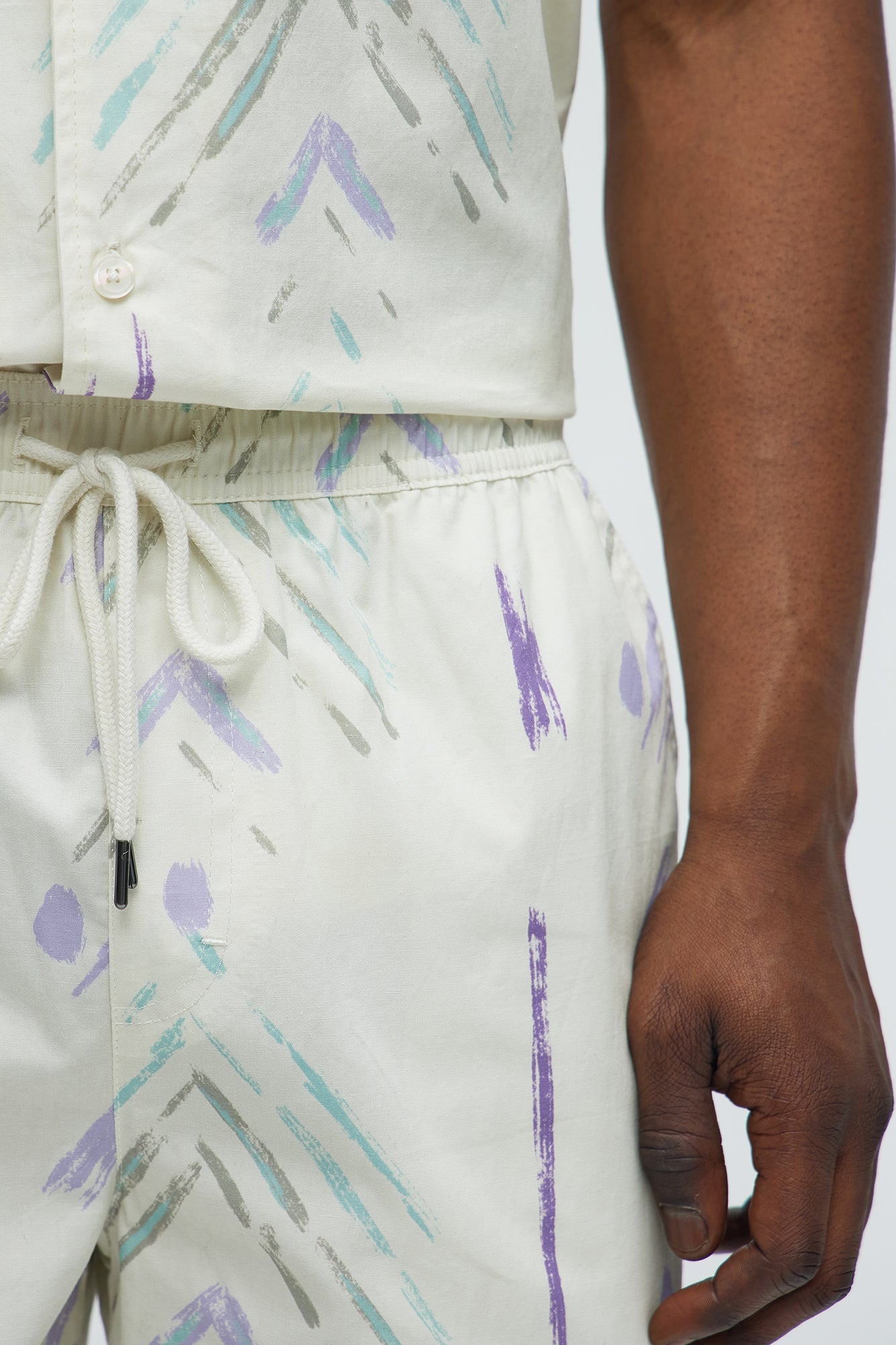 Strokes Poplin Relaxed Shorts - Cream