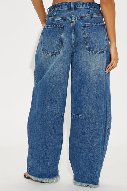 Ciao Bella Barrel Leg Jeans - Medium Wash