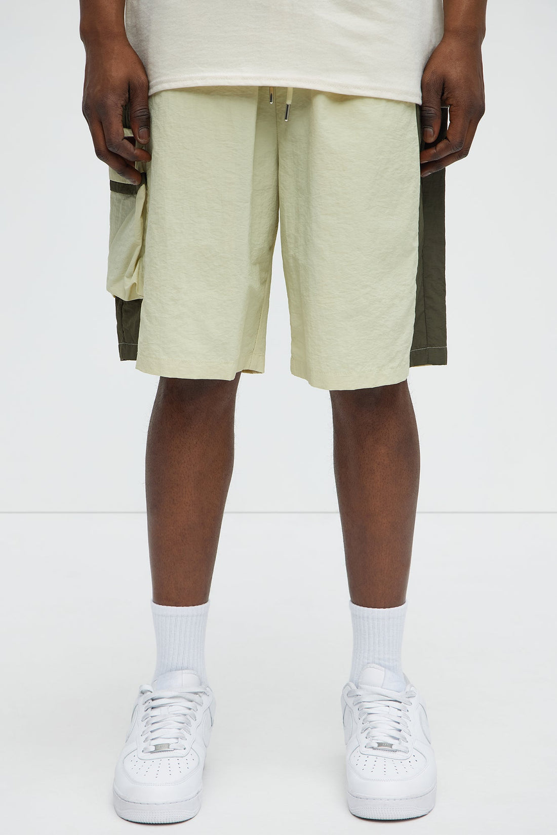 Side With Me Zipper Nylon Short - White/combo
