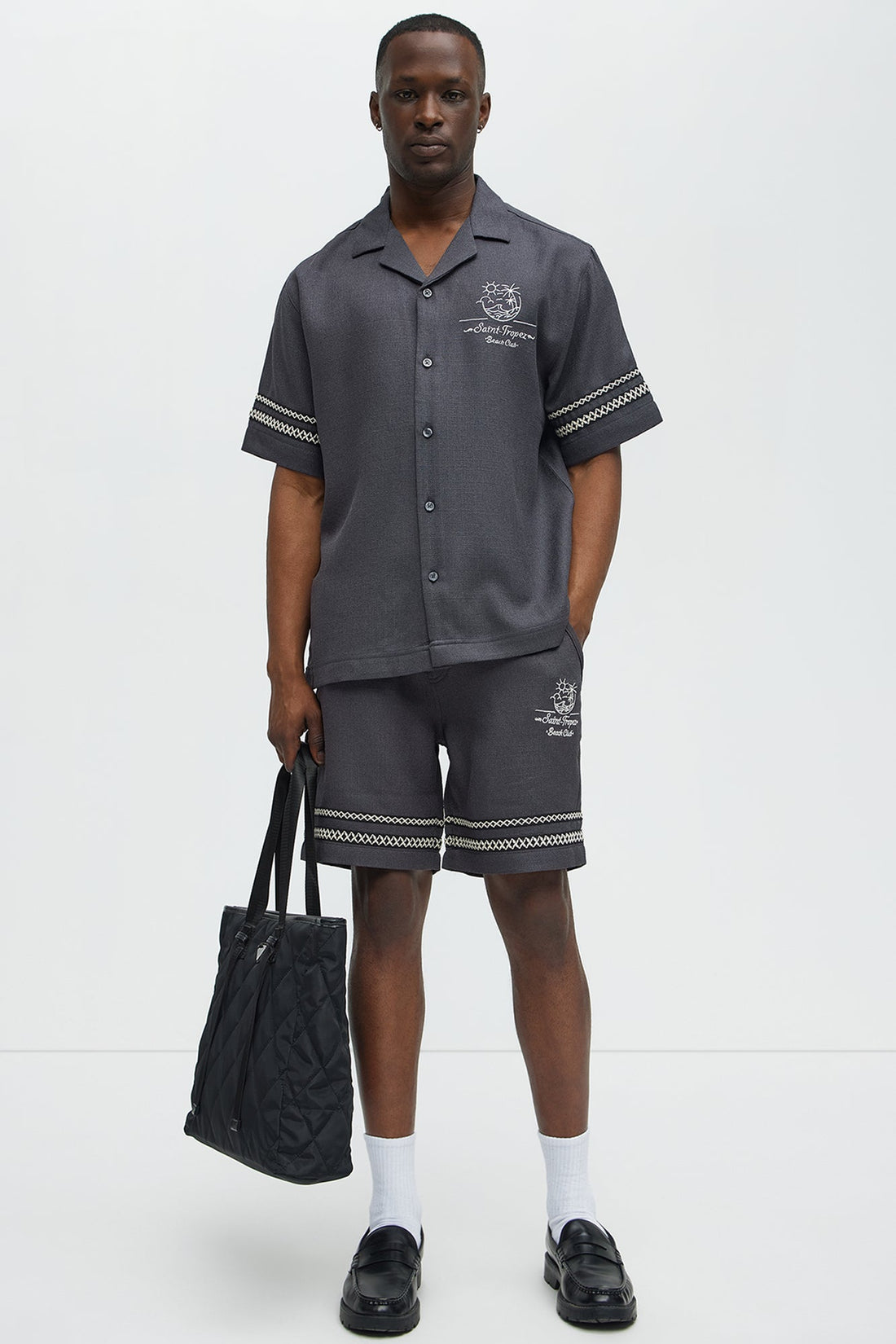 Saint Tropez Beach Club Linen Like Relaxed Short - Black