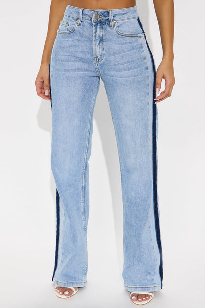 Right Now Wide Leg Jean - Light Wash