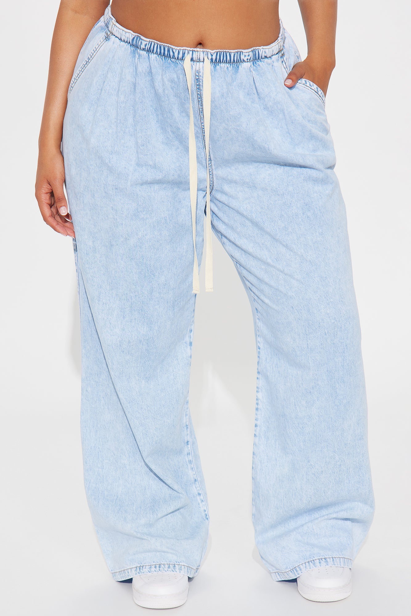 Baeside Tie Waist Wide Leg Jeans - Light Wash