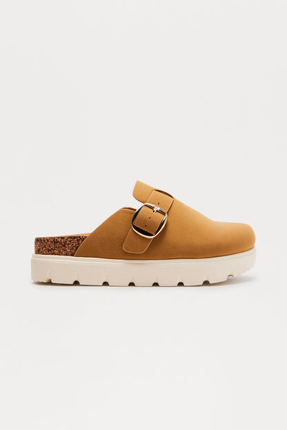 Oaks Buckle Slides - Tan