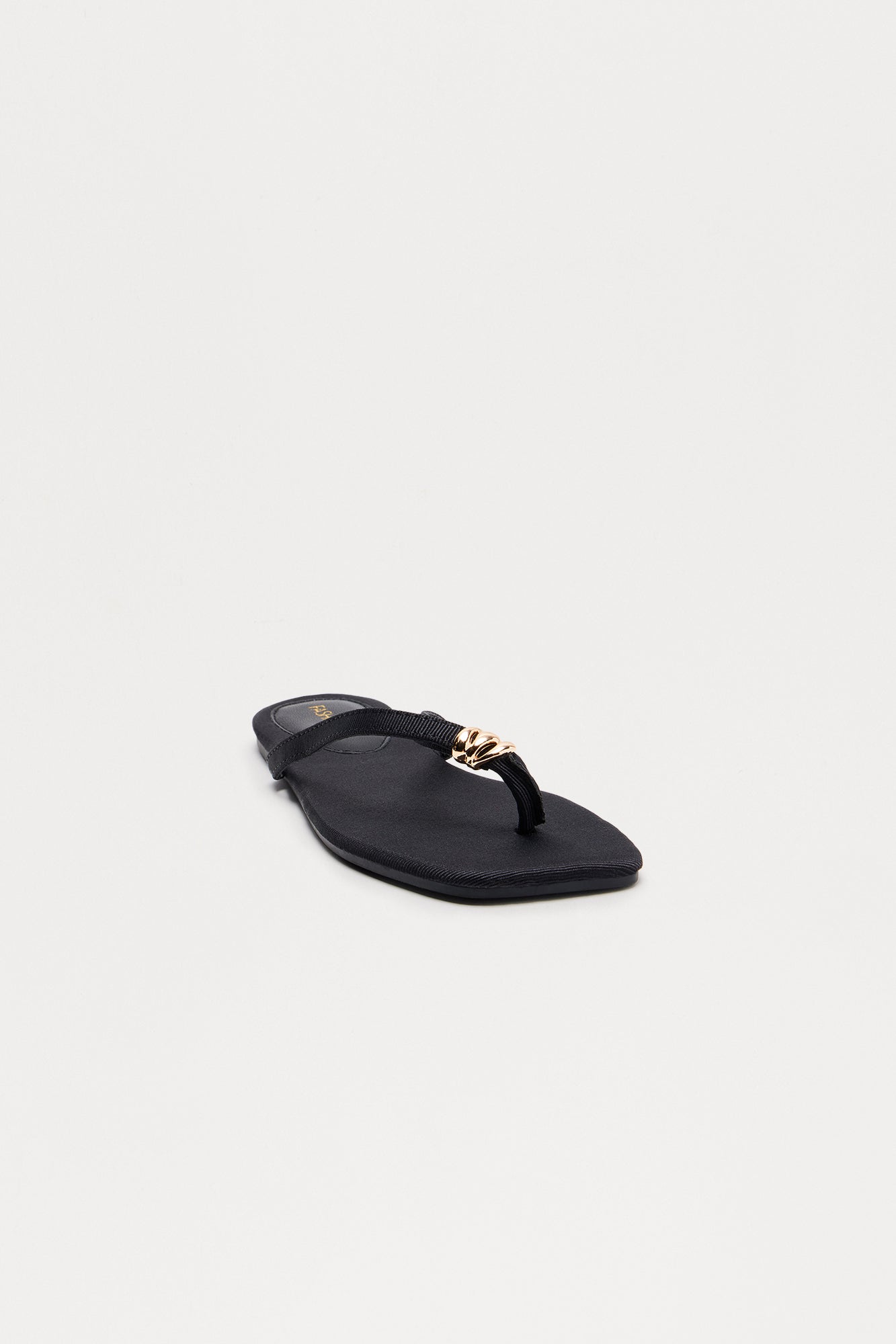 Izzy Square Toe Flip Flops - Black