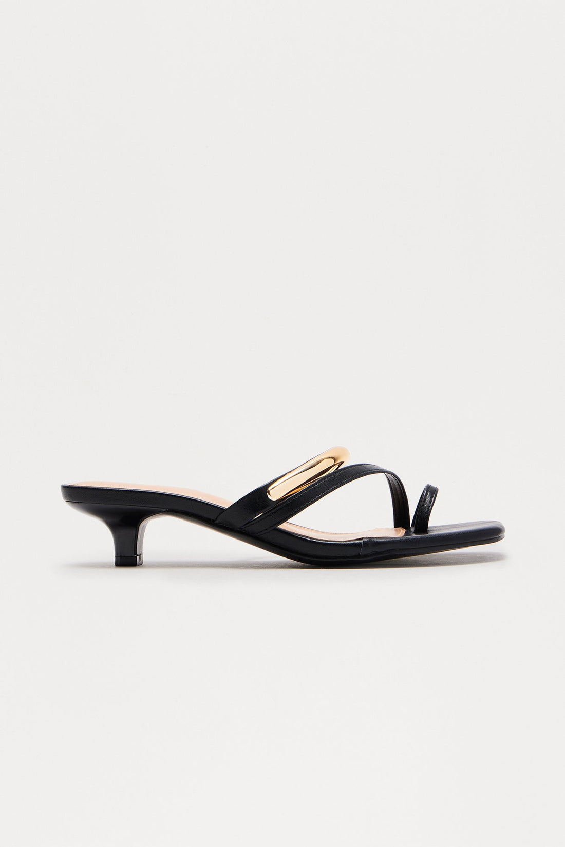 Bubbly Toe Ring Kitten Heels - Black