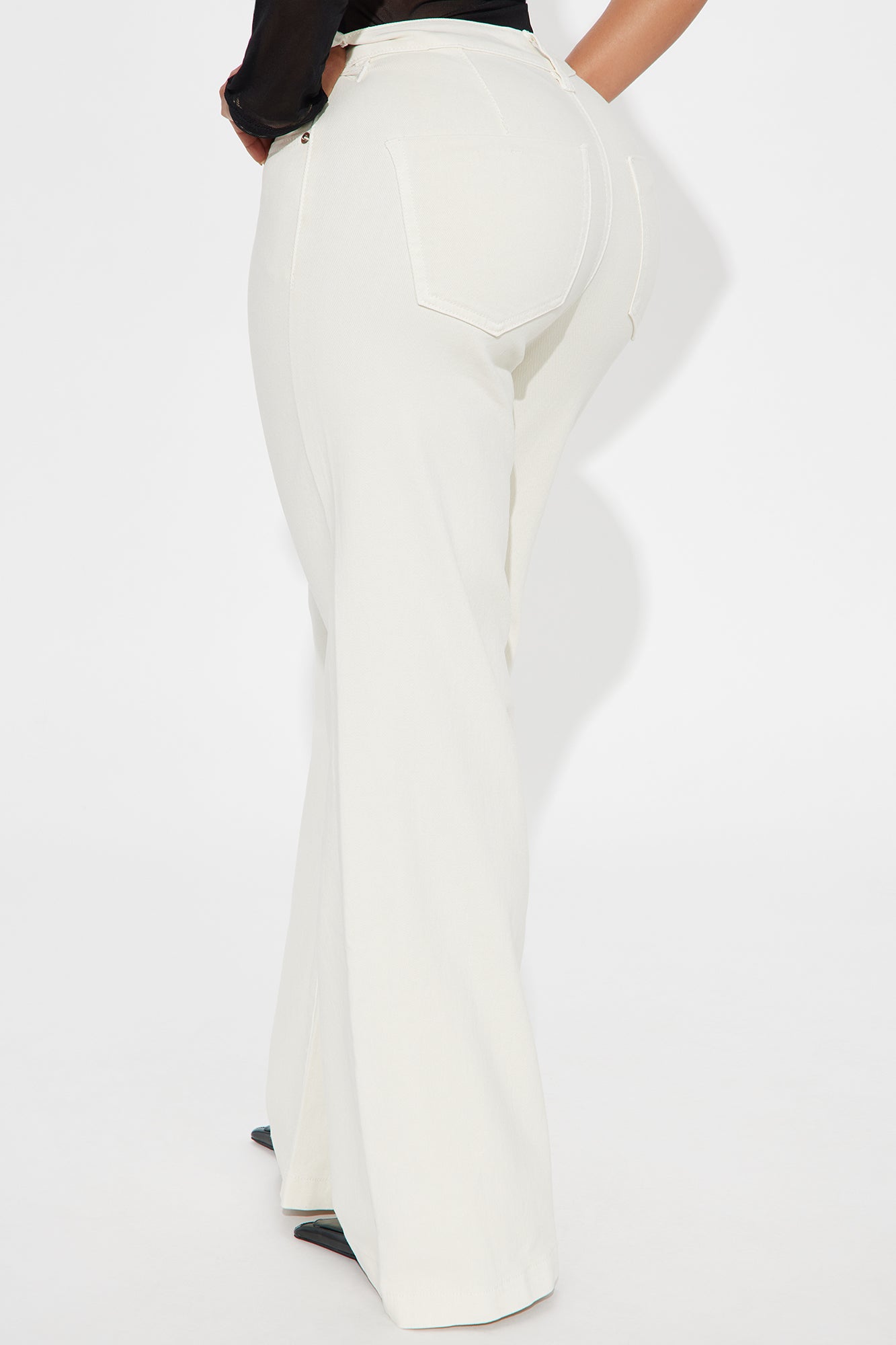 Just In Time High Rise Flare Jeans - Cream