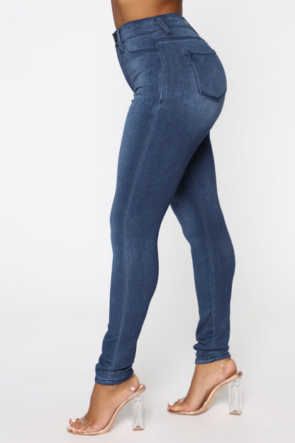 Eva Super Soft Curvy Skinny Jean - Medium Wash