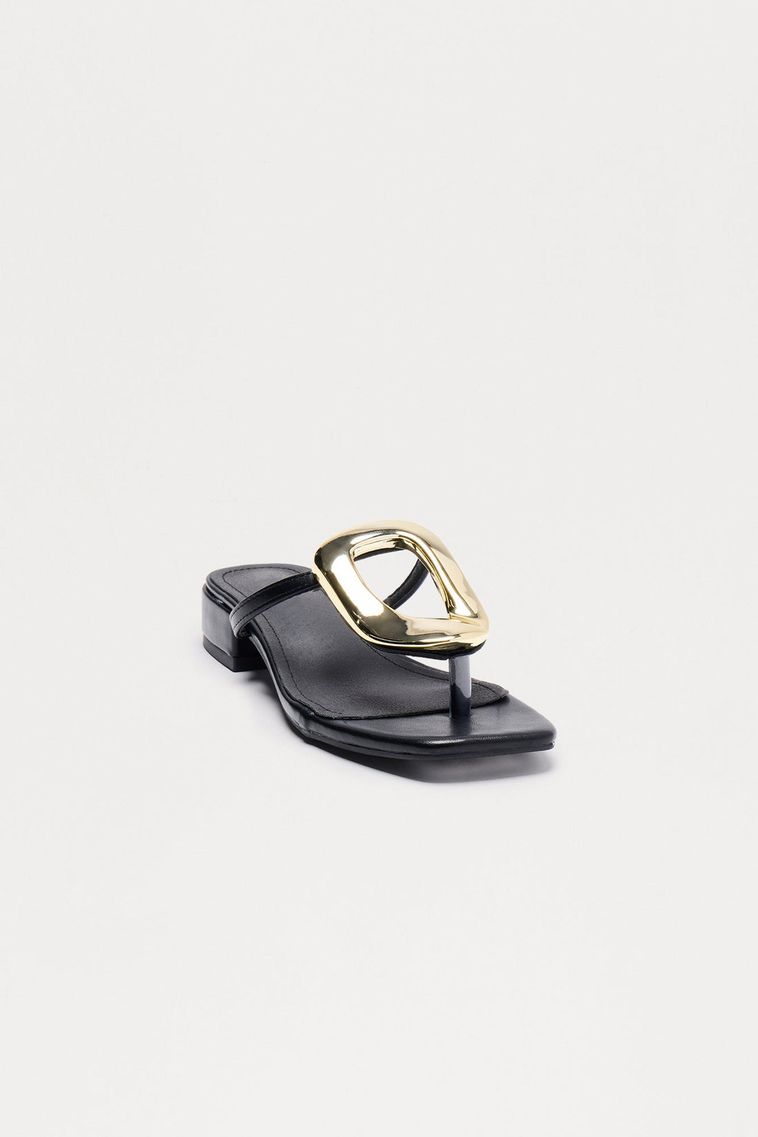 Montie Hardware Flip Flops - Black