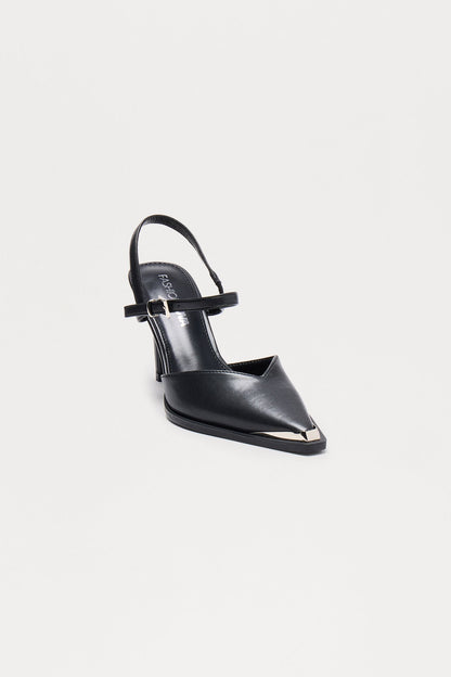 Akira Pumps - Black