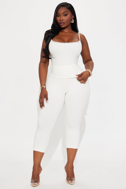 Stirling Snatched Capri Pant Set - Off White