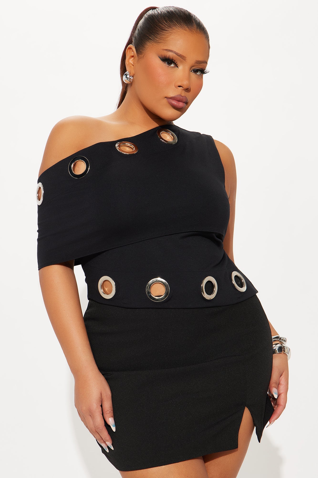 Hustle And Flow Asymmetrical Off Shoulder Top - Black