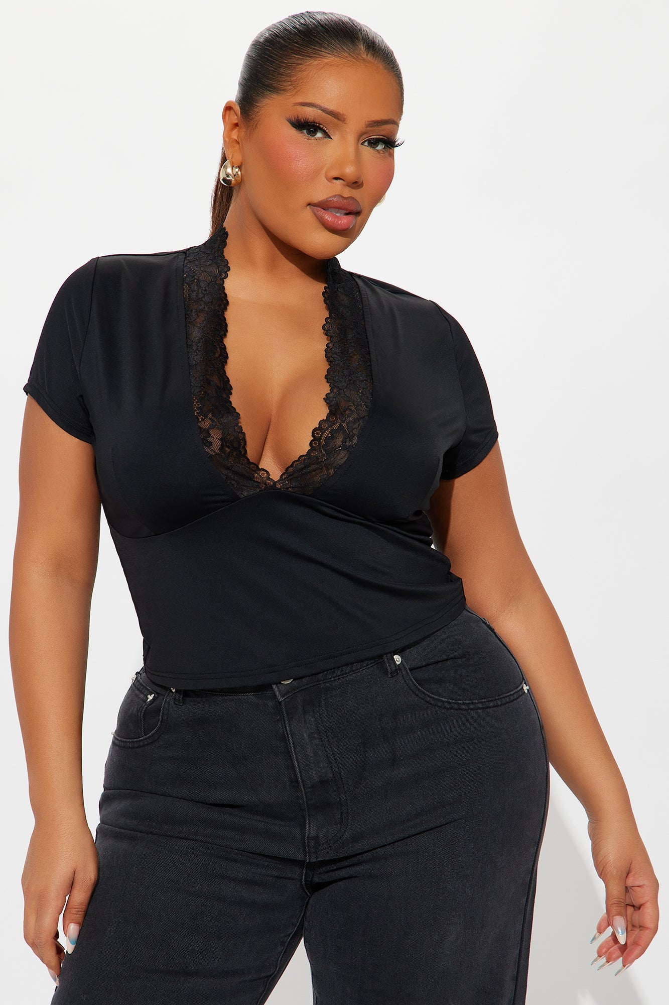Sarai Lace Short Sleeve Top - Black