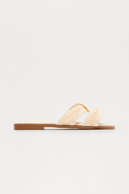 Pebblestone Raffia Sandals - Beige