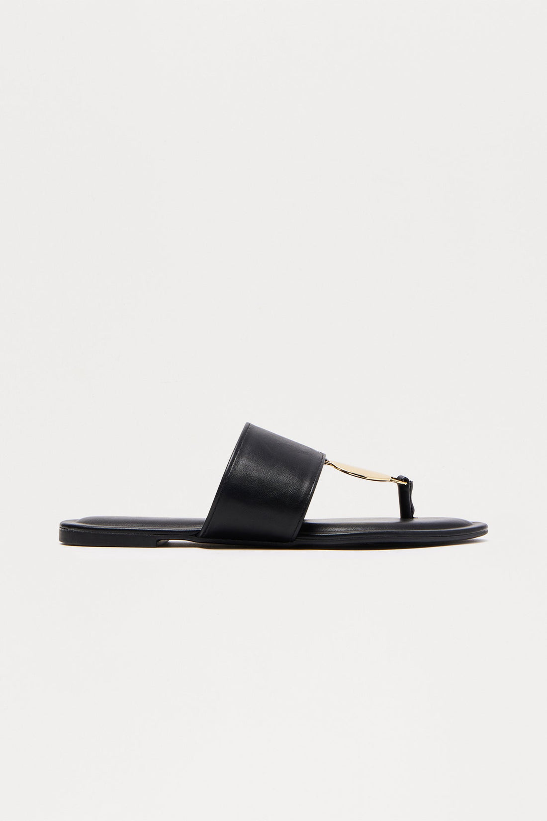 Emerald Bay Hardware Flip Flops - Black