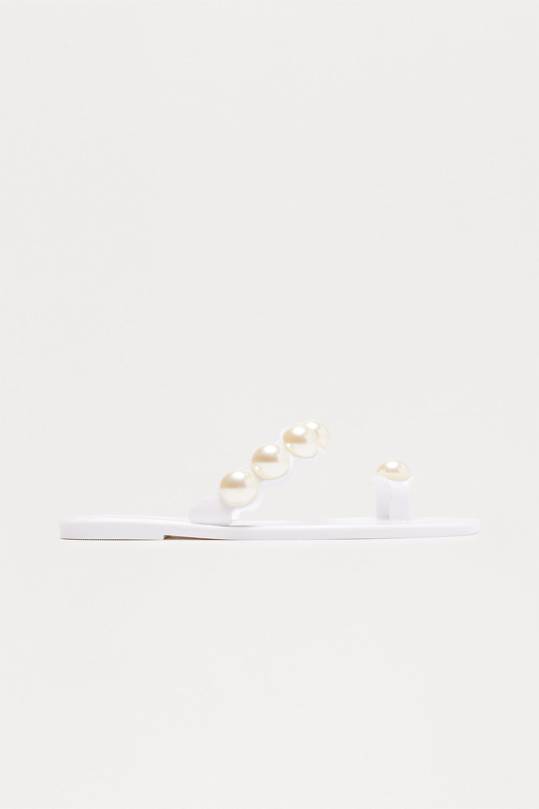 Radiate Toe Ring Jelly Sandals - White
