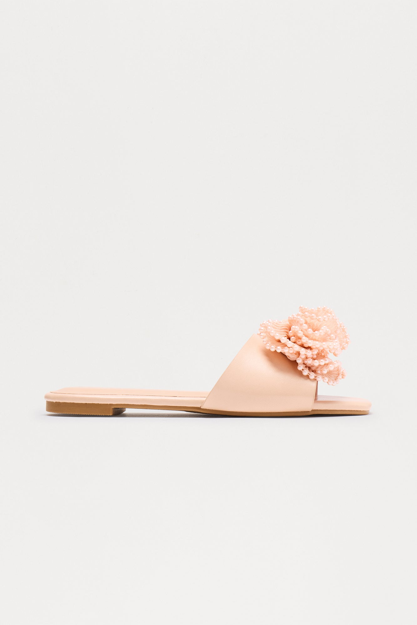 Cheer Pearl Ruffle Sandals - Nude